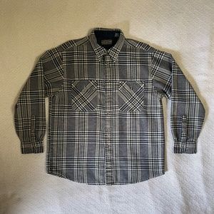 Large David Taylor flannel button-up long sleeve shirt. Blue plaid.